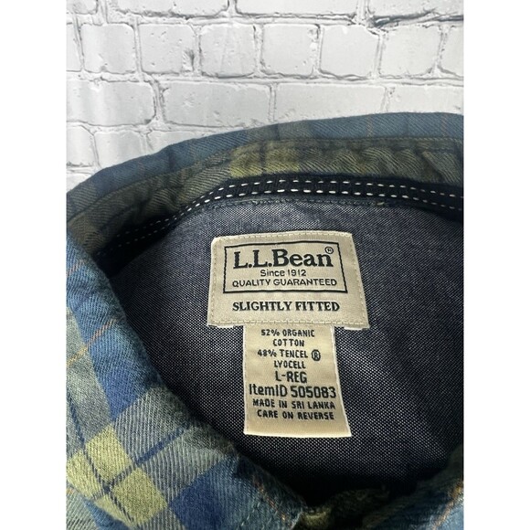 LL Bean Mens L Organic Cotton Tencel Flannel Button Down Shirt Workwear Pockets - Picture 9 of 9